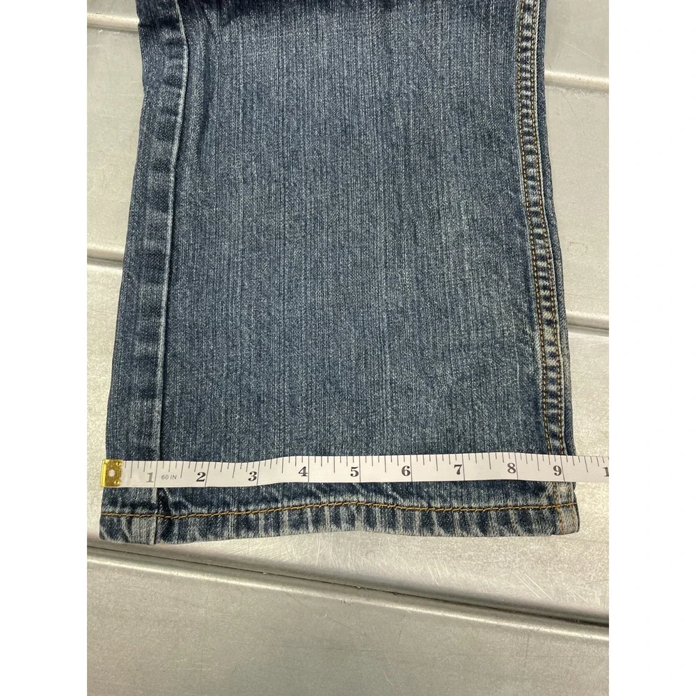 Levis levis 559